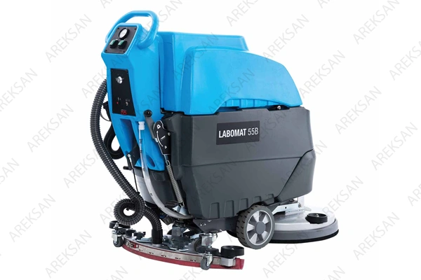 arkadan itme akülü zemin temizleme makinesi